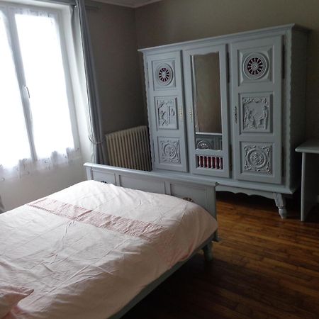 Chambre 1 Martine Hamadou Apartment Questembert Bagian luar foto