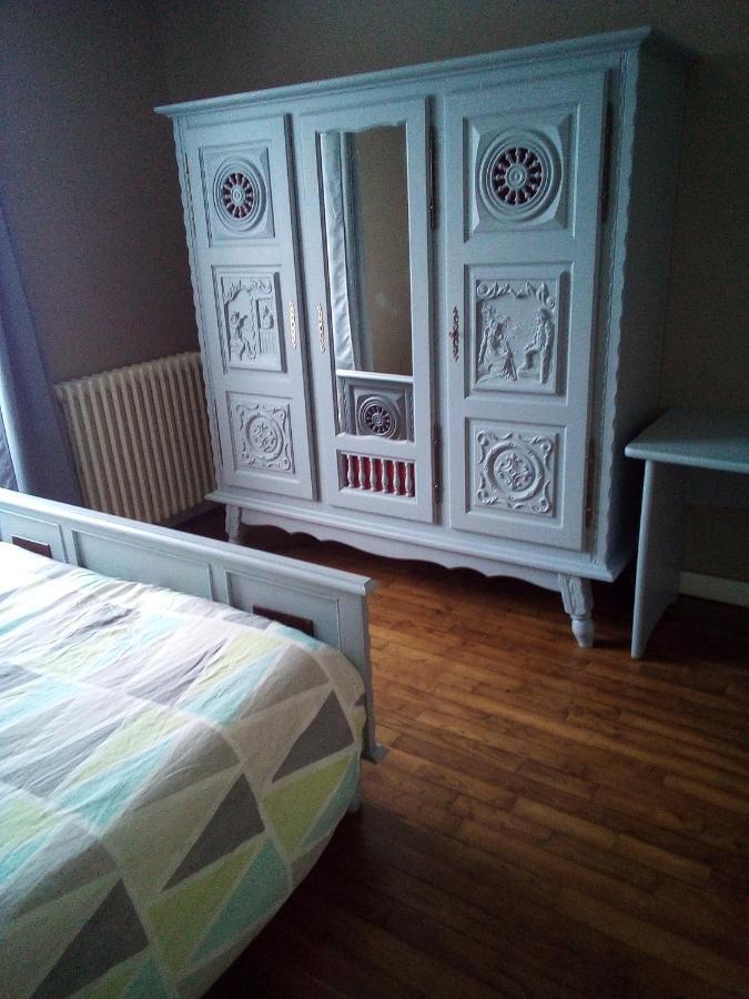 Chambre 1 Martine Hamadou Apartment Questembert Bagian luar foto